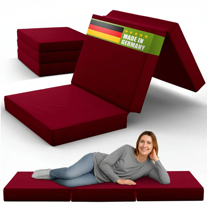Weinrote shogazi® Klappmatratze 90x190 cm, aufgeklappt und gefaltet #typ=foto;farbe=weinrot;bucket=klein;pos=1